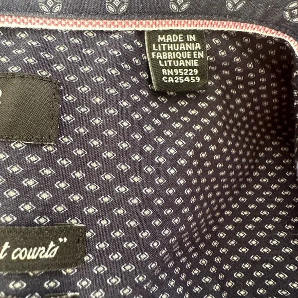 EUC, Men’s Ted Baker navy designed S/S button down with stretch, size 5 - Picture 5 of 5